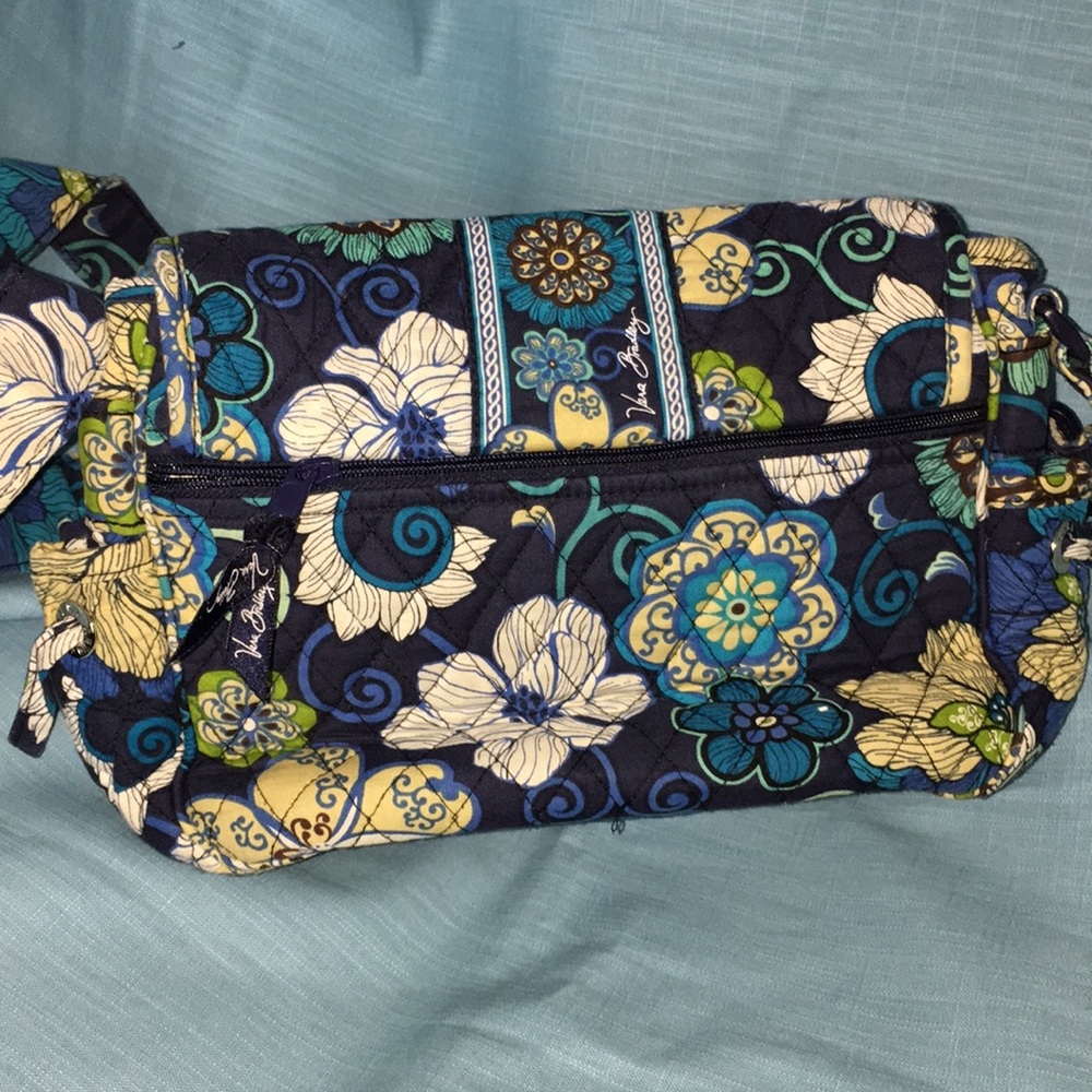 Vera Bradley Crossbody Purse - Picture 5 of 8